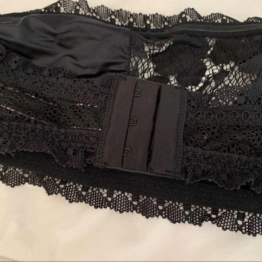 Victoria’s Secret Strapless Lace Bra L - Picture 3 of 6